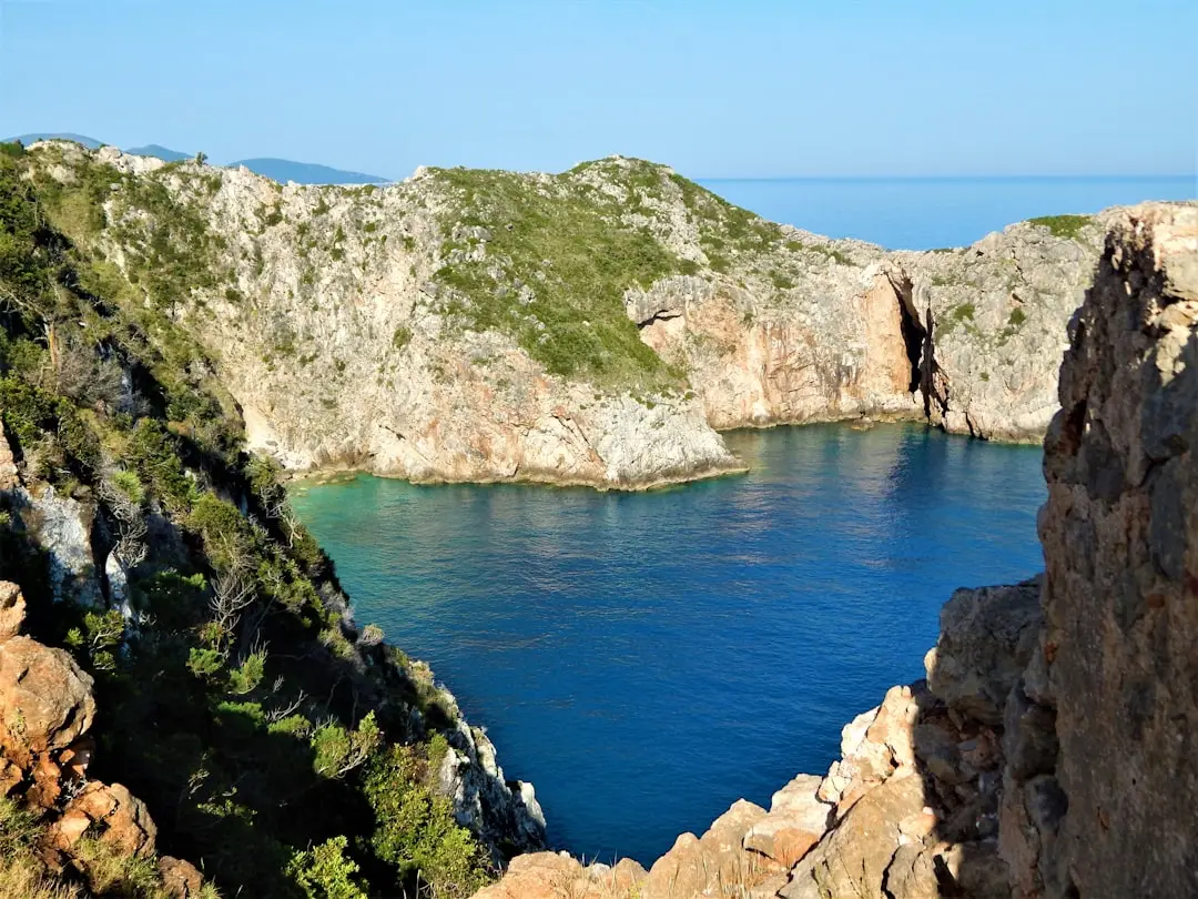 Upptäck spännande arbetsmöjligheter på Kefalonia! illustration
